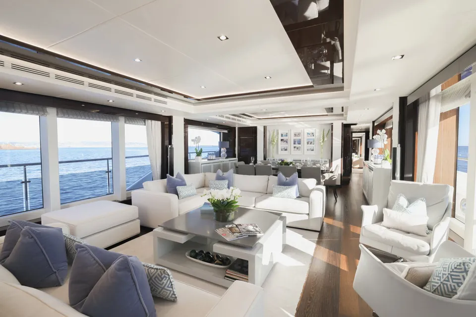 King Power, 2016 Sunseeker 116 Yacht, photo 22