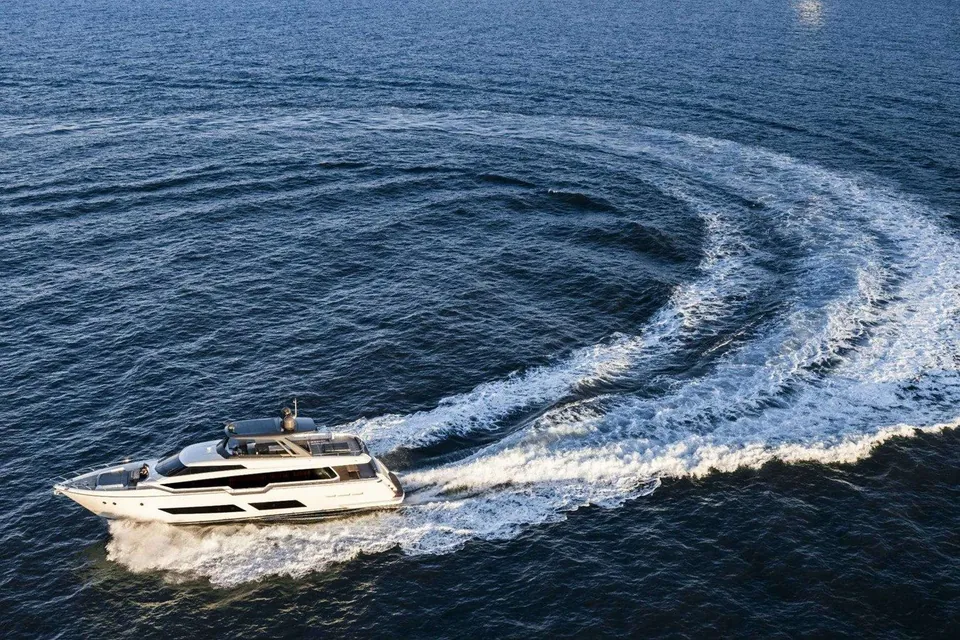 Lady G, 2016 Ferretti 850, photo 15