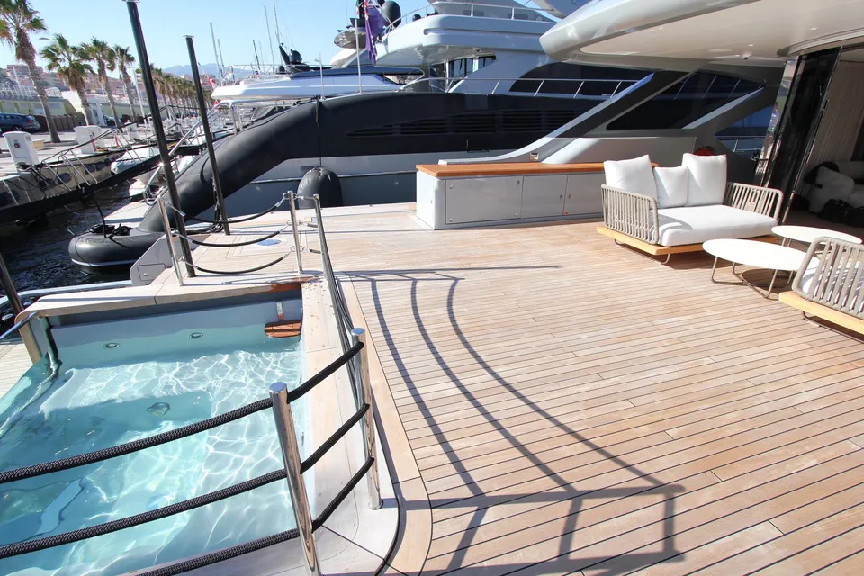 Y, 2025 Benetti Oasis 34M, photo 9