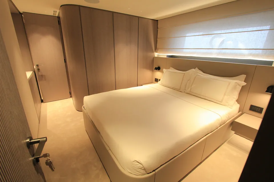Y, 2025 Benetti Oasis 34M, photo 21