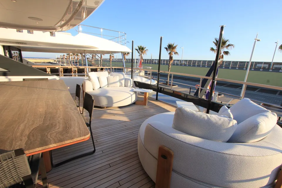 Y, 2025 Benetti Oasis 34M, photo 36