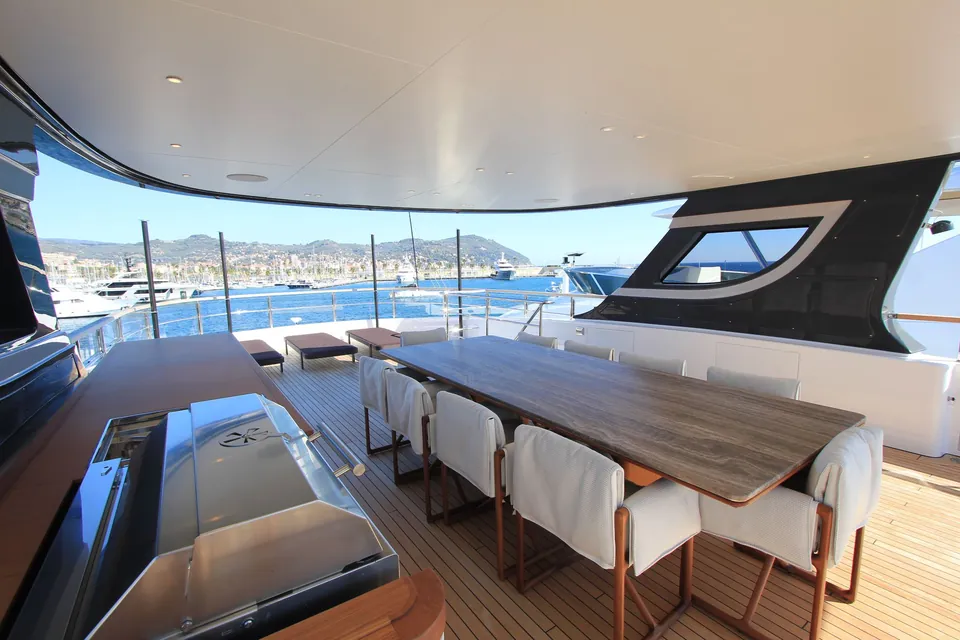 Y, 2025 Benetti Oasis 34M, photo 41