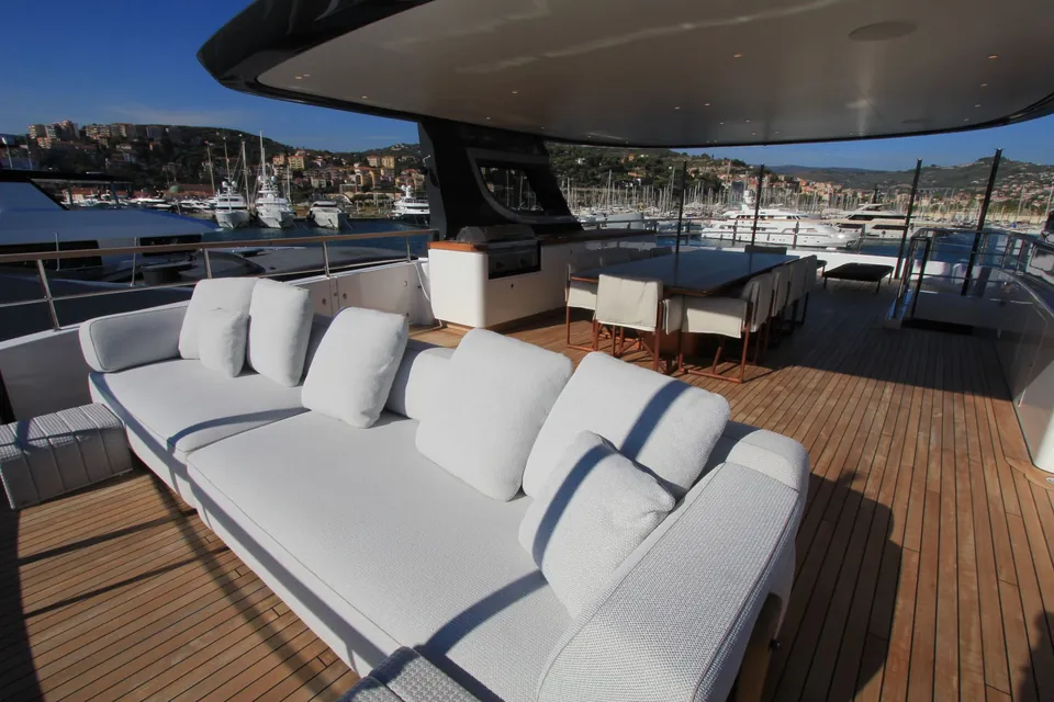 Y, 2025 Benetti Oasis 34M, photo 43