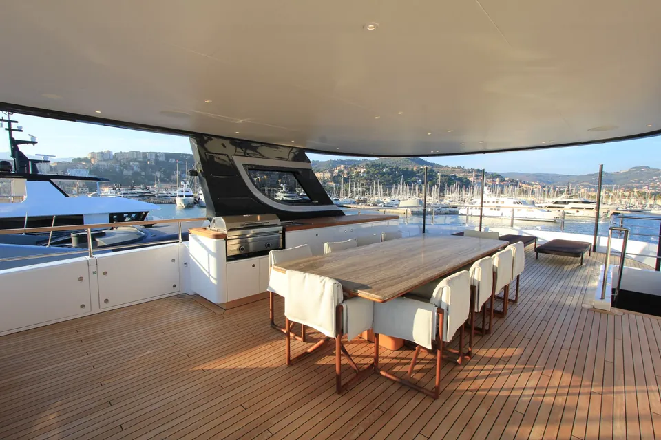 Y, 2025 Benetti Oasis 34M, photo 44