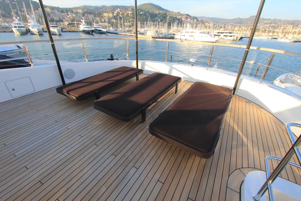 Y, 2025 Benetti Oasis 34M, photo 45