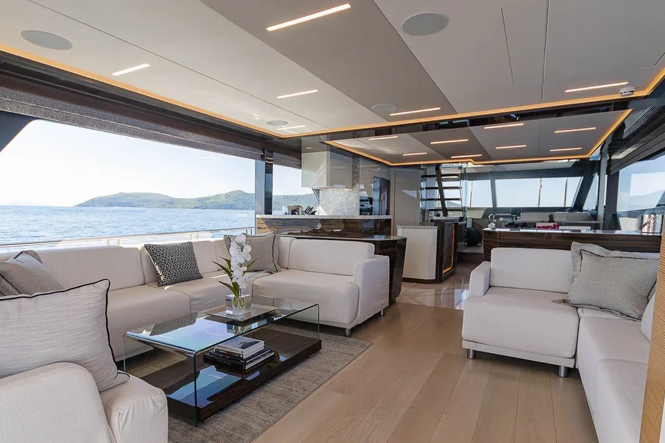 Makoro, 2020 Ocean Alexander 26R Enclosed, photo 13