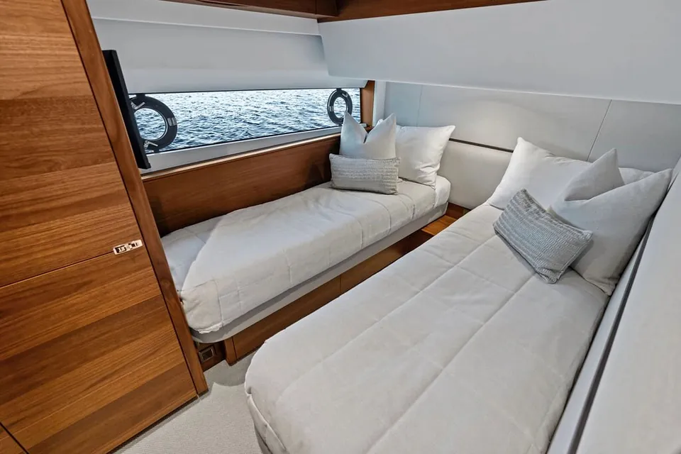 R&R, 2025 Princess F65, photo 15