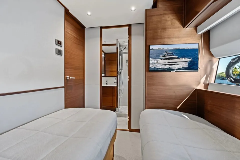 R&R, 2025 Princess F65, photo 23