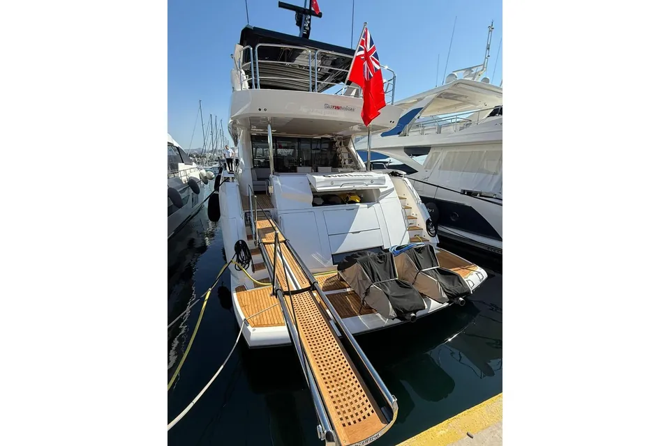 Svetlana, 2025 Sunseeker 76 Yacht, photo 1