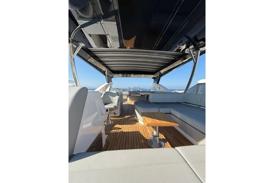 Svetlana, 2025 Sunseeker 76 Yacht, photo 8