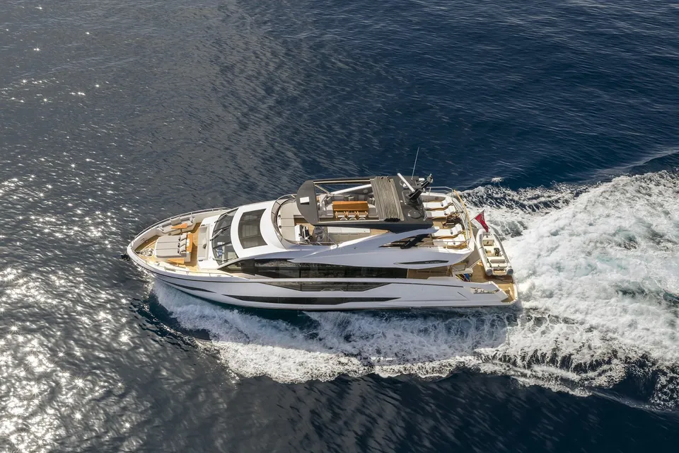 W of Jersey, 2023 Sunseeker 90 Ocean, photo 7