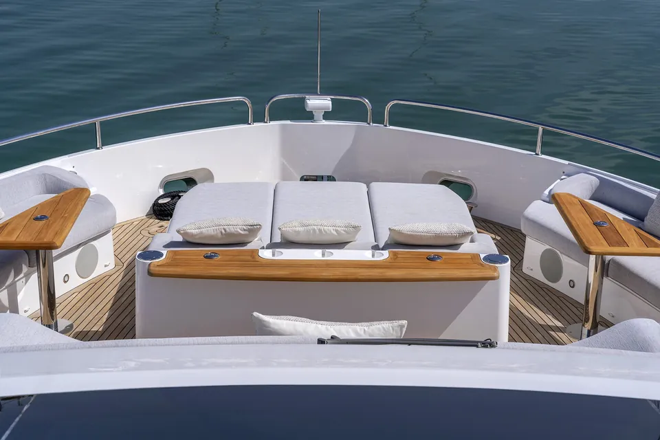 W of Jersey, 2023 Sunseeker 90 Ocean, photo 16