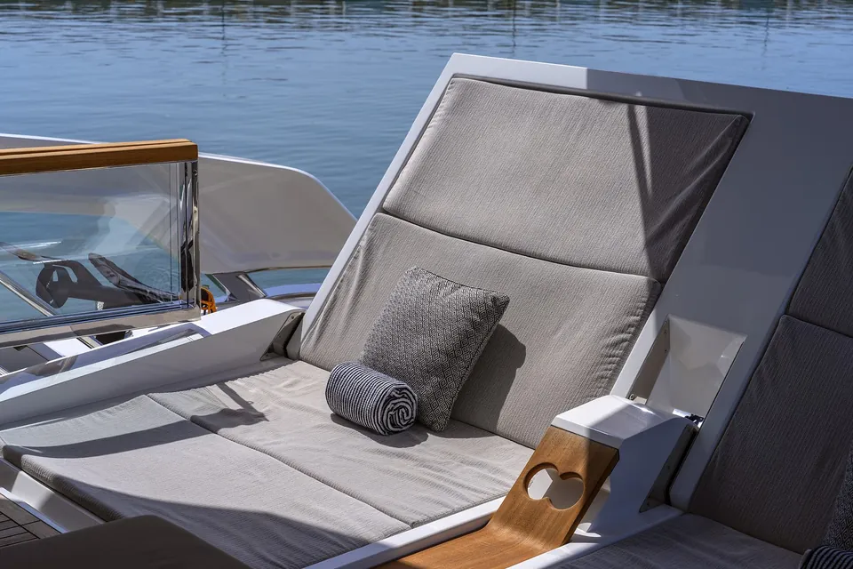 W of Jersey, 2023 Sunseeker 90 Ocean, photo 20