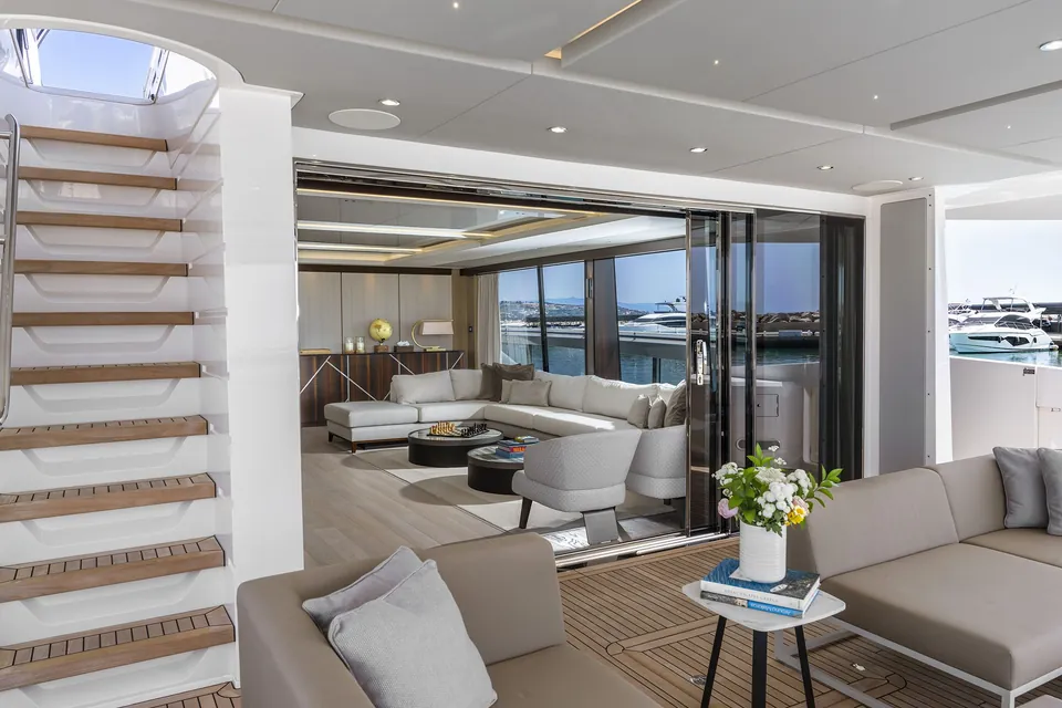 W of Jersey, 2023 Sunseeker 90 Ocean, photo 21