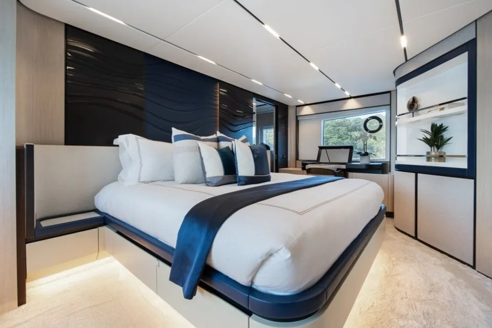Topaz, 2023 Majesty Yachts Majesty 72, photo 7