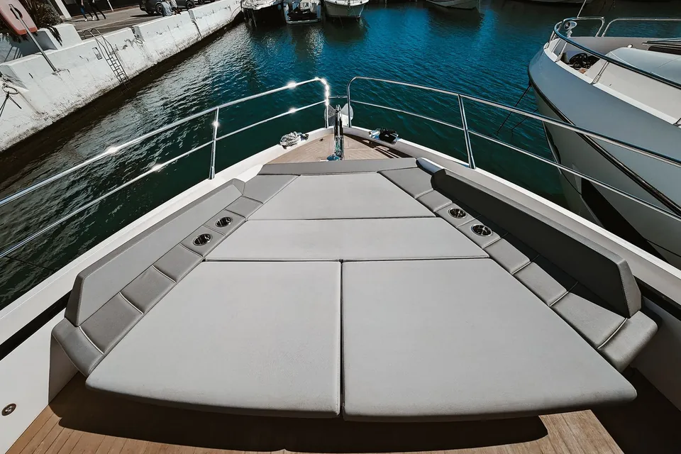 2023 Sunseeker Predator 65, photo 4