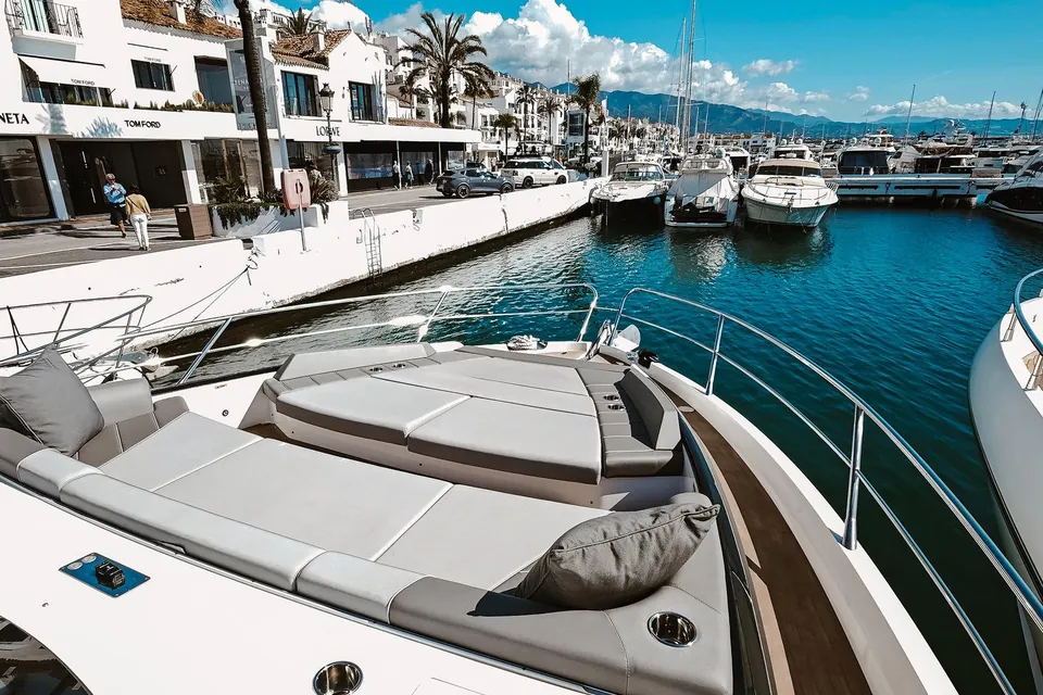 2023 Sunseeker Predator 65, photo 5