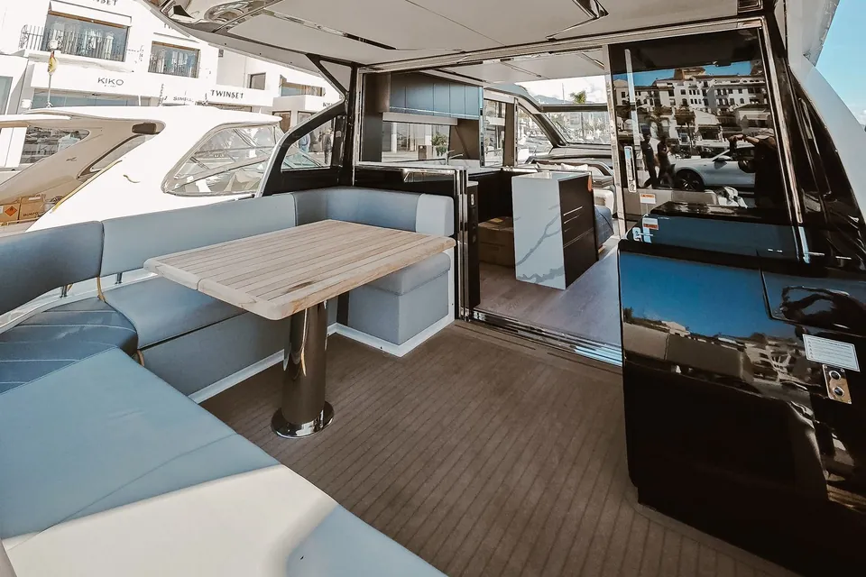 2023 Sunseeker Predator 65, photo 7