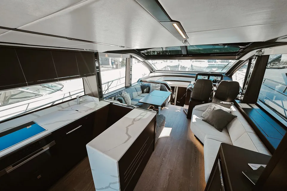 2023 Sunseeker Predator 65, photo 9