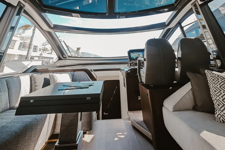 2023 Sunseeker Predator 65, photo 11
