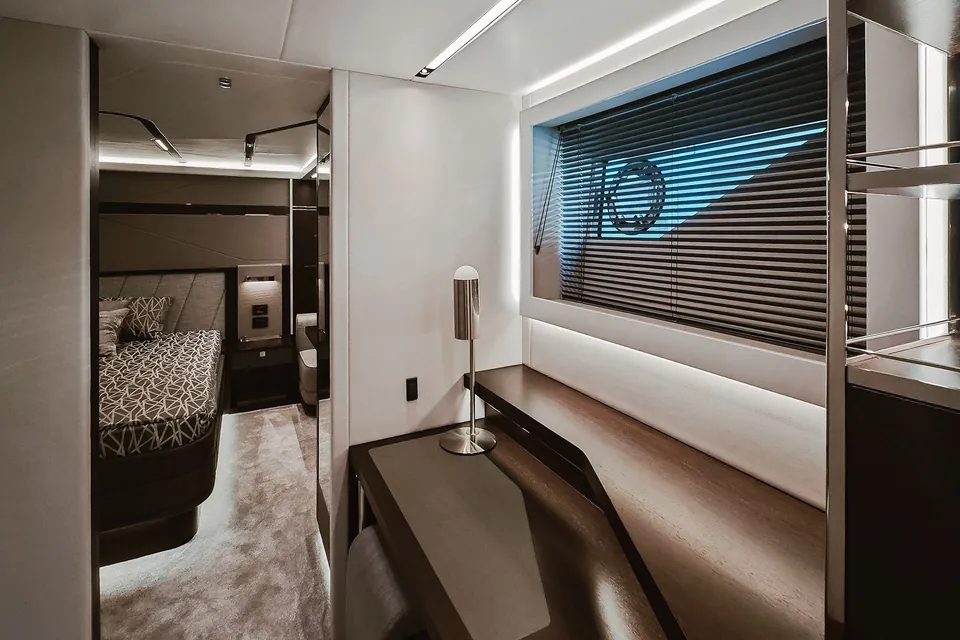 2023 Sunseeker Predator 65, photo 14