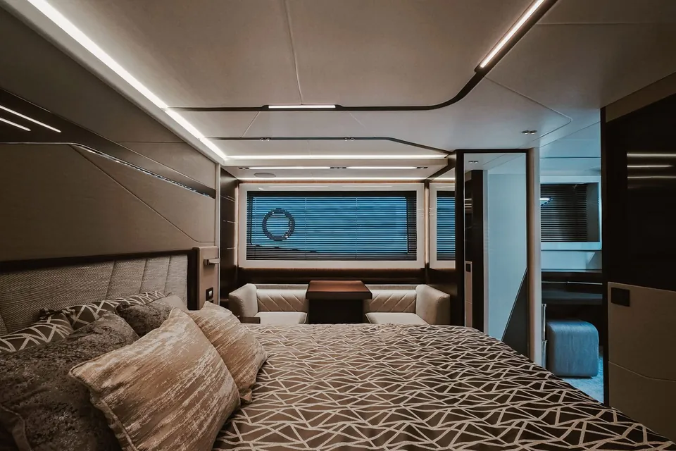 2023 Sunseeker Predator 65, photo 17