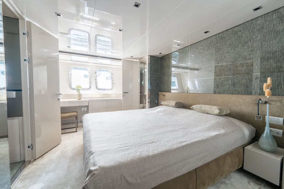 Lady Larisa, 2018 Sanlorenzo SX88, photo 9