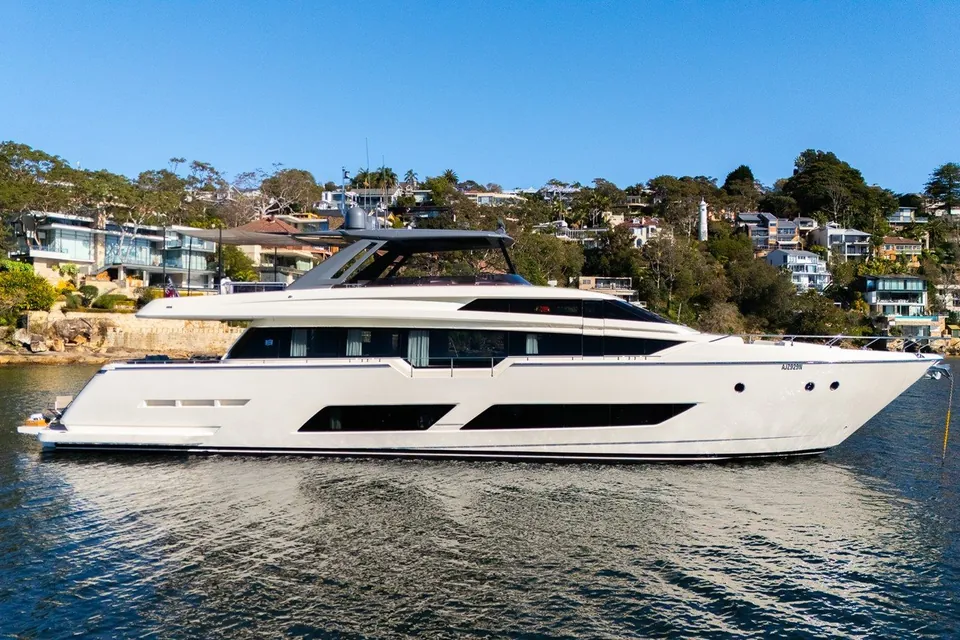 Toro, 2017 Ferretti 850, photo 2