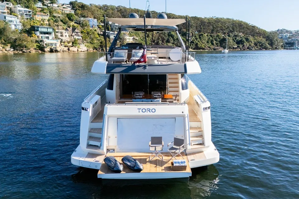 Toro, 2017 Ferretti 850, photo 4