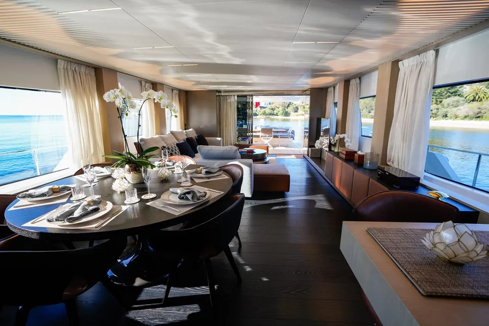 Toro, 2017 Ferretti 850, photo 5