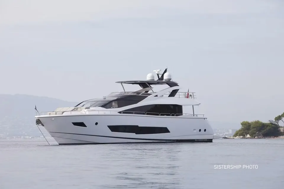 A&K, 2015 Sunseeker 86 Yacht, photo 1