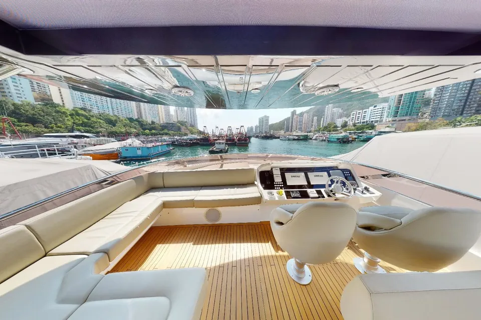 A&K, 2015 Sunseeker 86 Yacht, photo 47