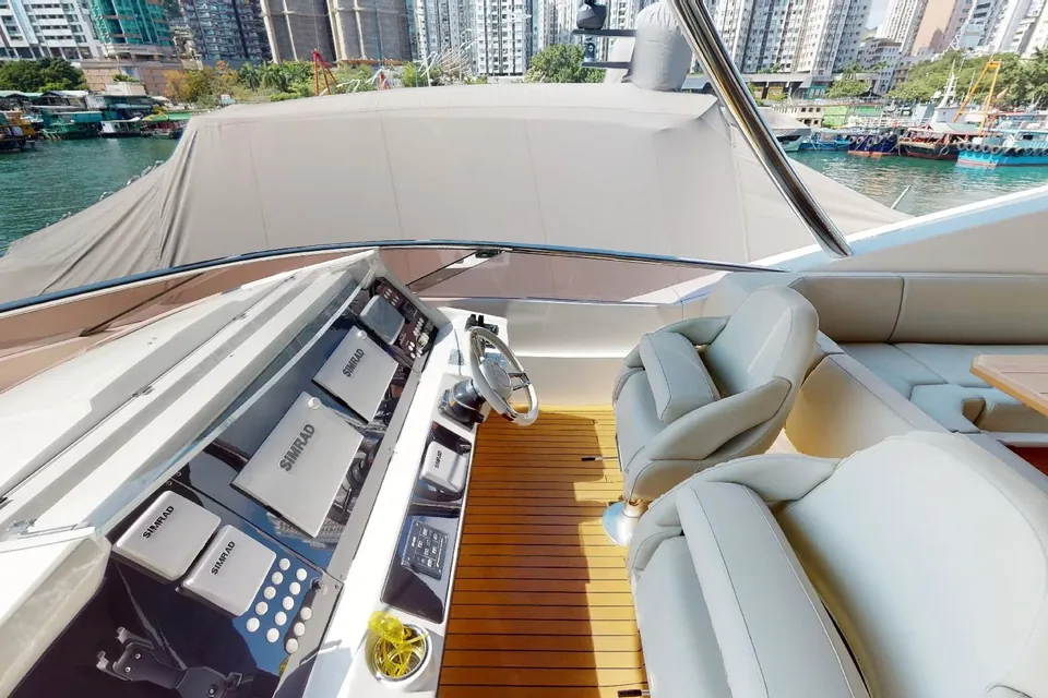 A&K, 2015 Sunseeker 86 Yacht, photo 49