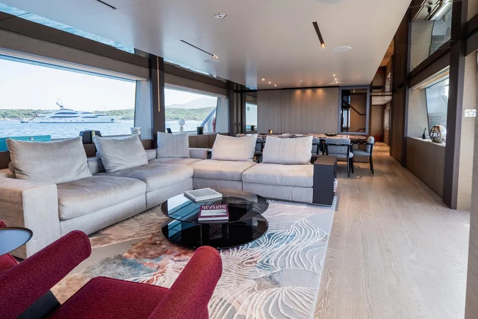 Queen J III, 2024 Custom Line Navetta 33, photo 42