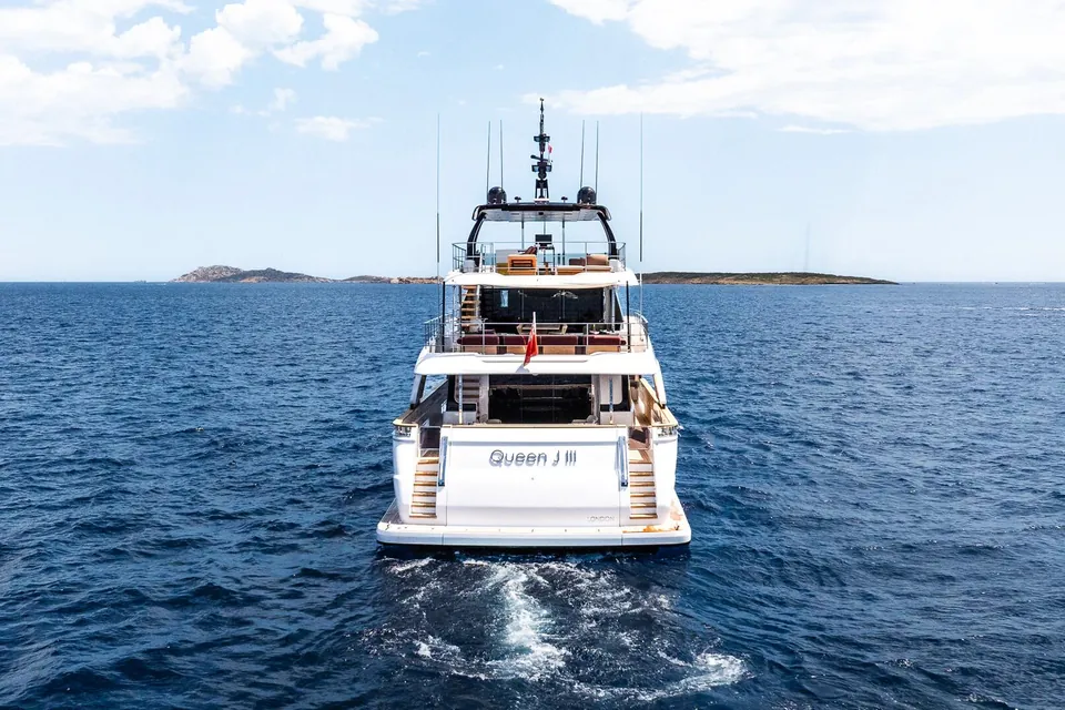 Queen J III, 2024 Custom Line Navetta 33, photo 48
