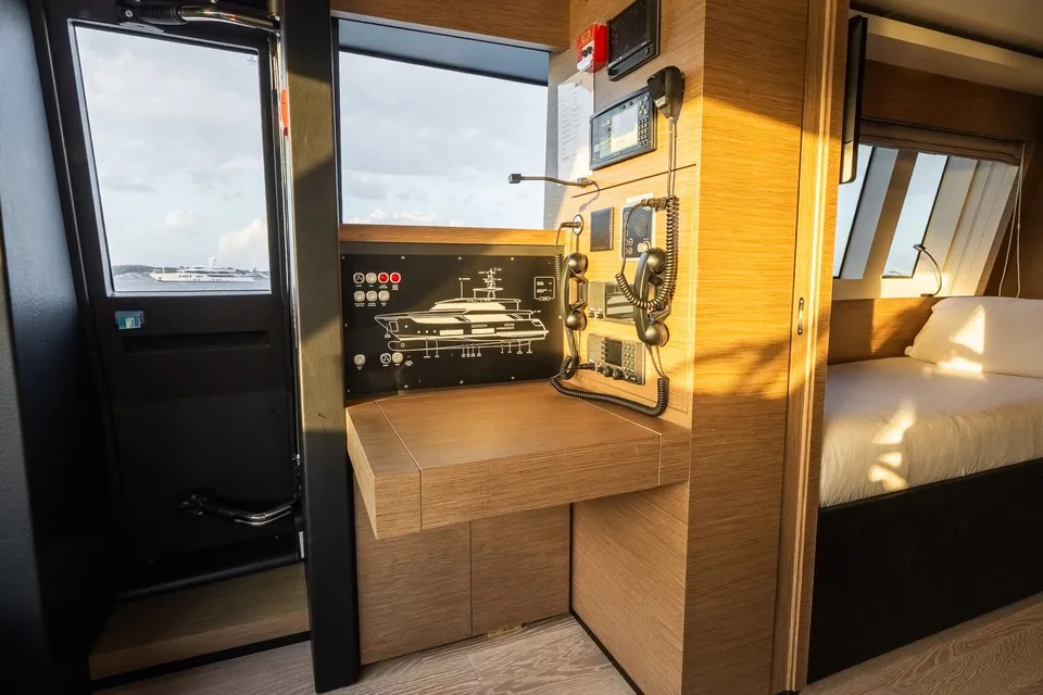 Queen J III, 2024 Custom Line Navetta 33, photo 57