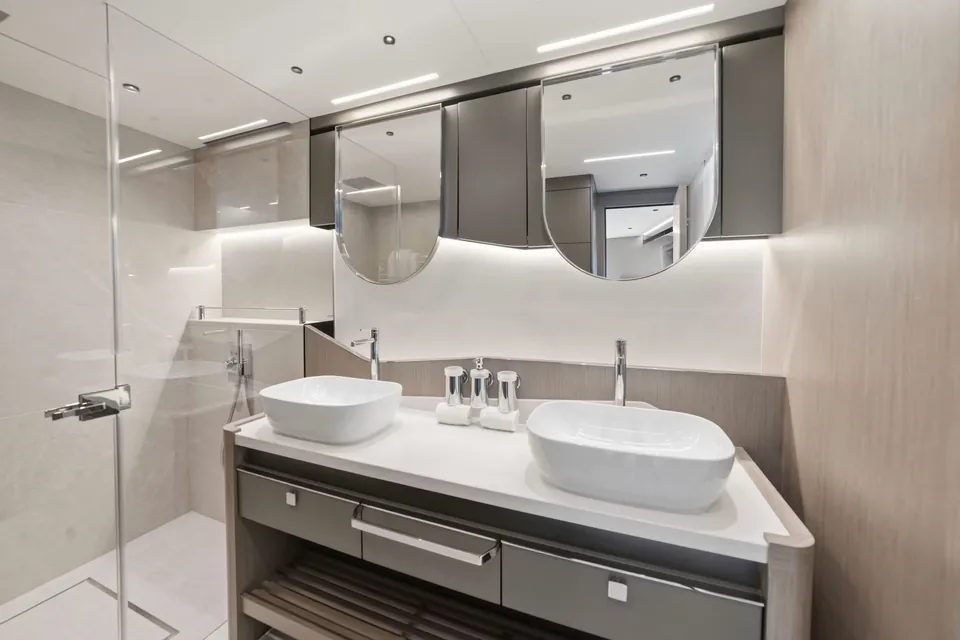 Pura Vida II, 2024 Sunseeker, photo 20