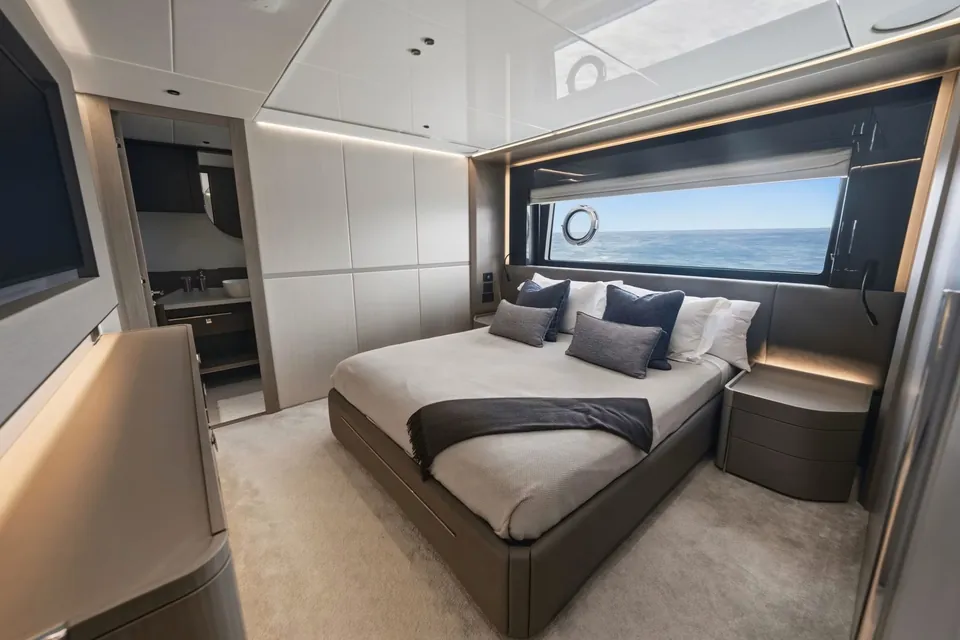 Pura Vida II, 2024 Sunseeker, photo 22