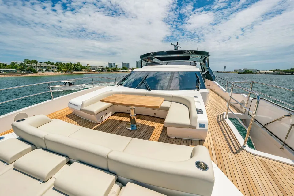 Pura Vida II, 2024 Sunseeker, photo 32