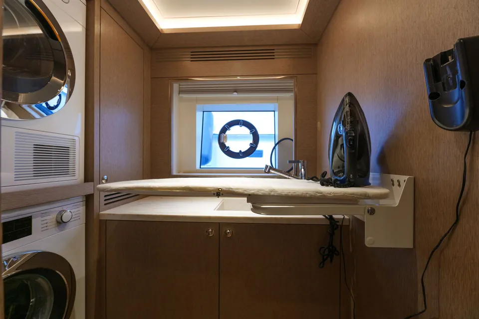 Heliophilia, 2024 Sirena Yachts, photo 13