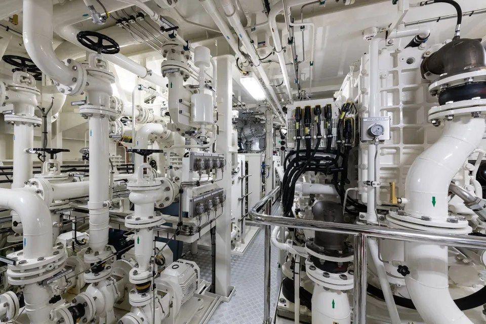 Energy, 2022 Amels Custom, photo 21