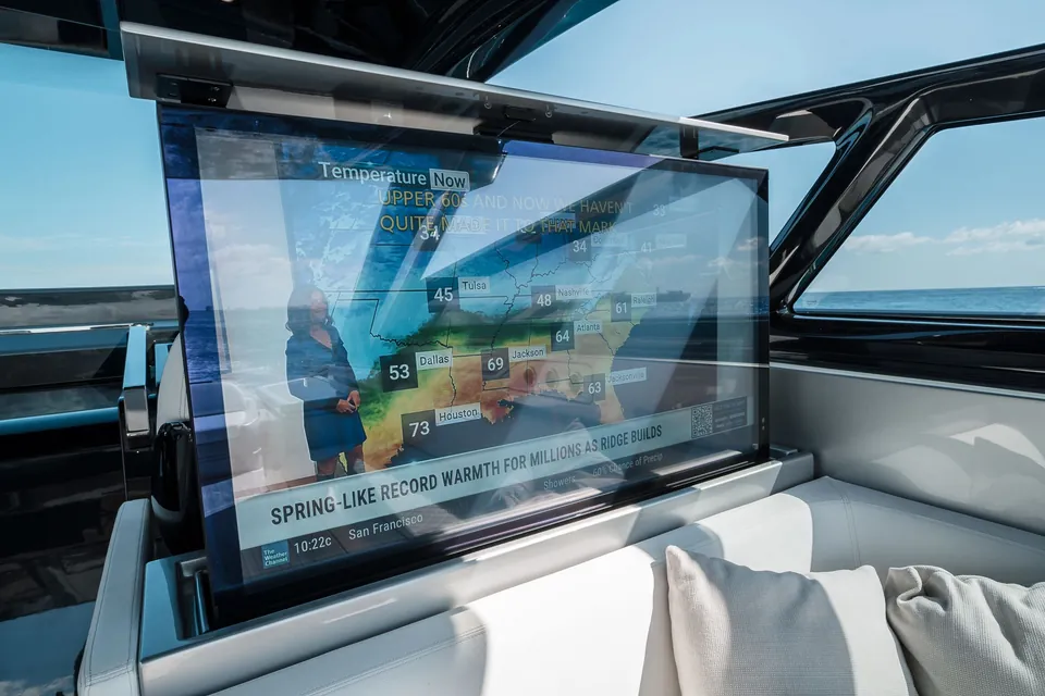 Bel Sogno, 2024 Riva 68' Diable, photo 29