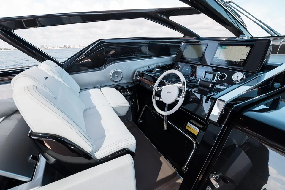 Bel Sogno, 2024 Riva 68' Diable, photo 35
