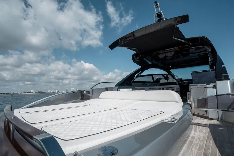 Bel Sogno, 2024 Riva 68' Diable, photo 2