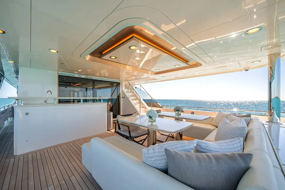Dreams, 2022 Ocean Alexander, photo 17
