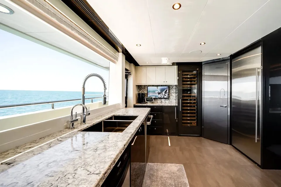 Dreams, 2022 Ocean Alexander, photo 33
