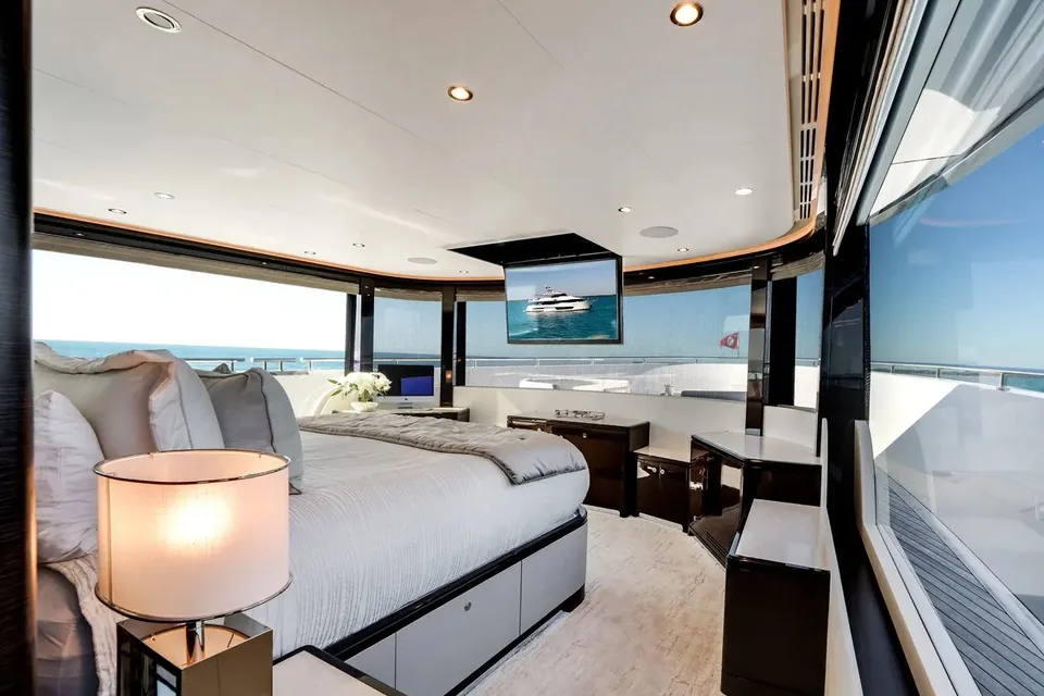 Dreams, 2022 Ocean Alexander, photo 43