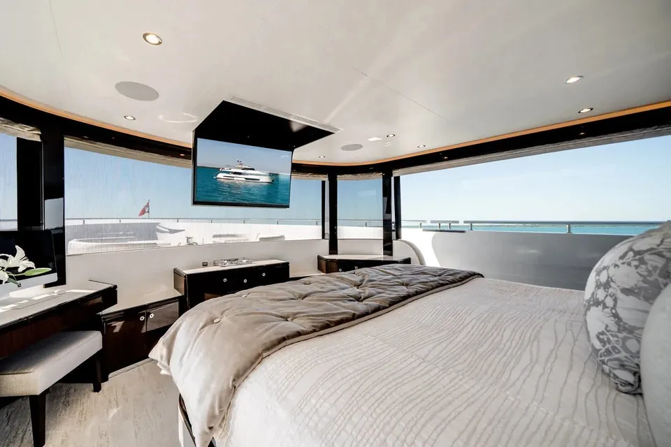 Dreams, 2022 Ocean Alexander, photo 47