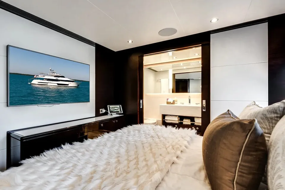 Dreams, 2022 Ocean Alexander, photo 52