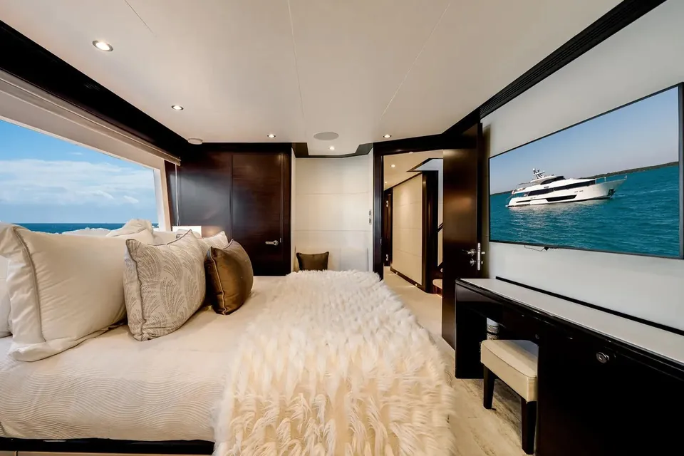 Dreams, 2022 Ocean Alexander, photo 55